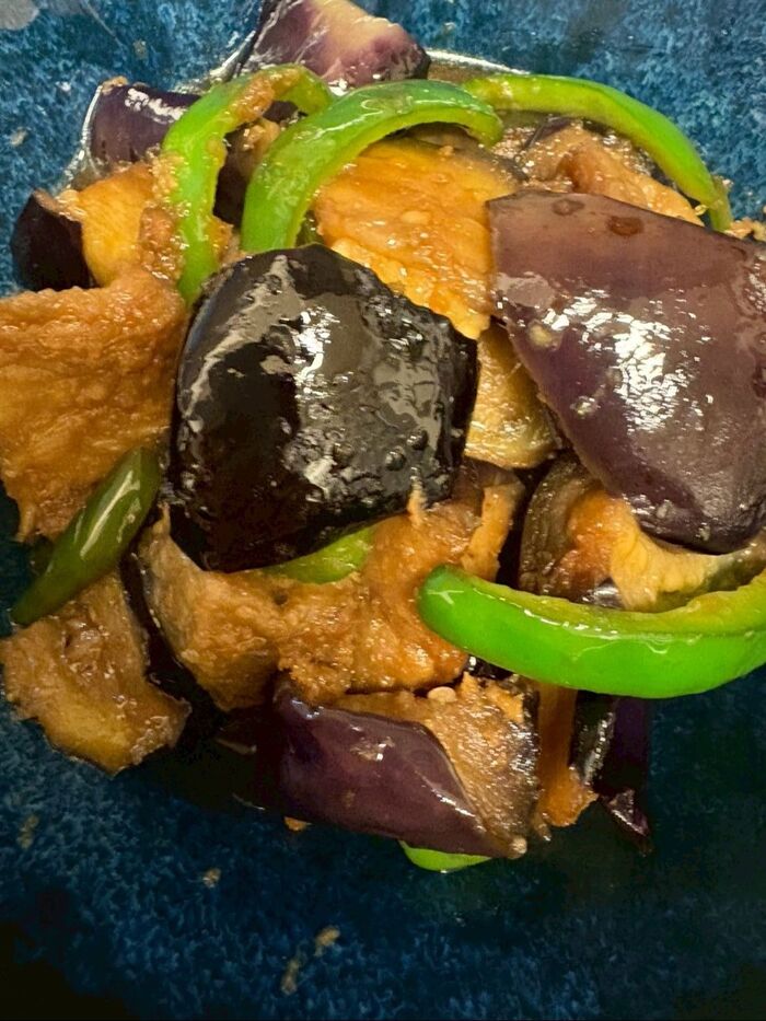 冷凍揚げナスを使った絶品快速のひと品!