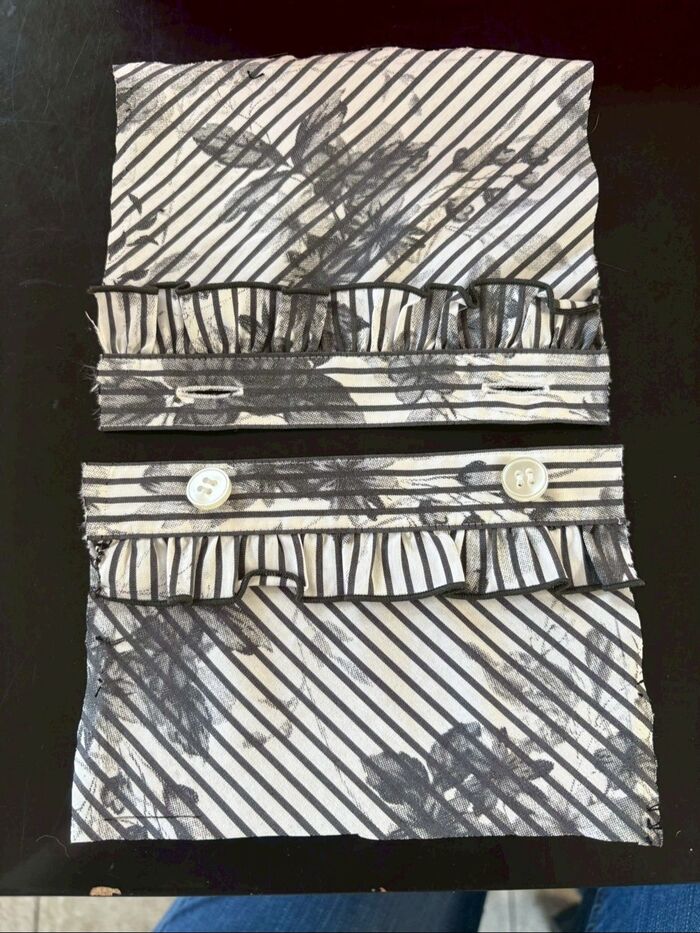 作りたい大きさよりも少し大きめに生地をカットしてください