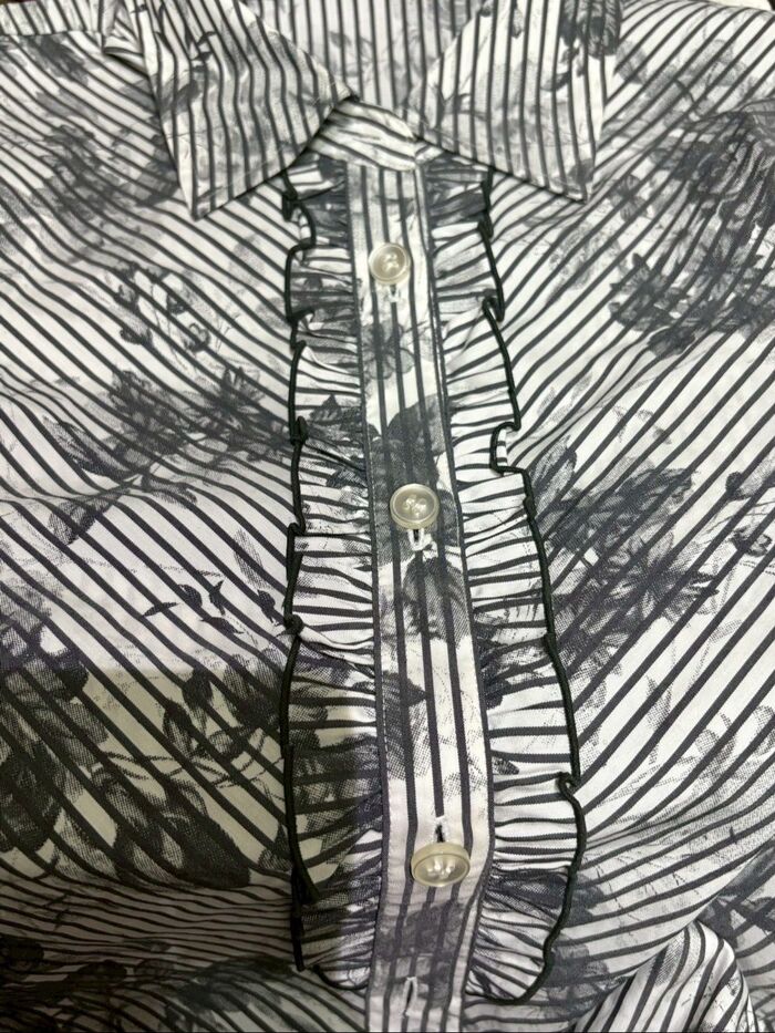 こんな昔のブラウスで作りました!