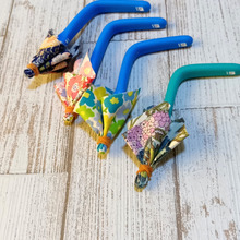 お気に入りのハギレ×歯ブラシで、ユニークな実用品に大変身!