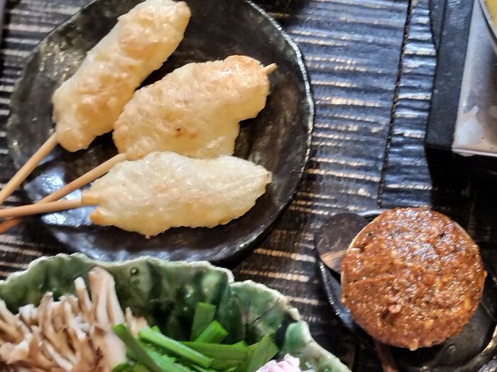 ごま旨辛キムチ味噌ダレ!炒めキャベツの豚しゃぶ!表面カリッと中モチっと食感のもち米のきりたんぽ!