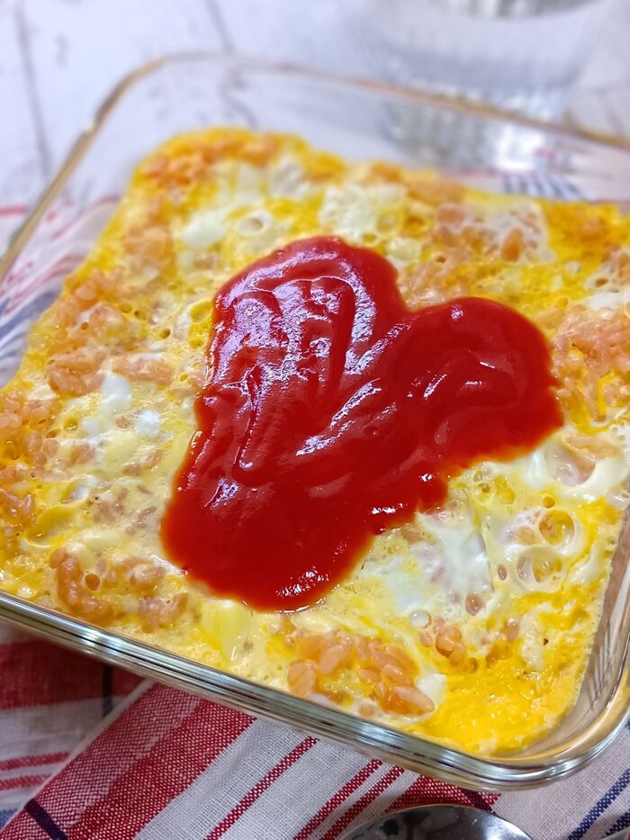 【レンジでマッハオムライス】フライパン不要!包まず完成~!