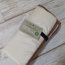 超使える!万博やレジャーにぴったりの「1人用」100均レジャークッション