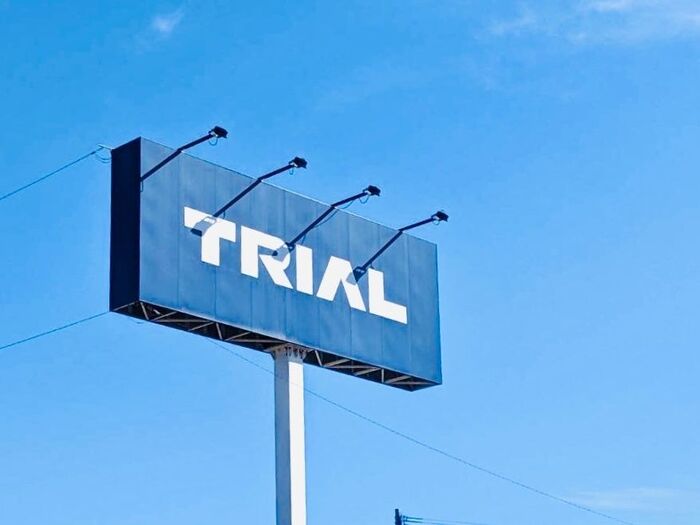 【TRIAL】こどもの日〈広告の品〉じーじが孫にゲットした戦利品「これ、絶対にウマイやつ!」