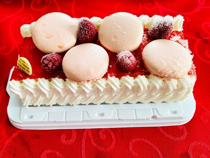 クオリティの高いアイスケーキ!なのに1,000円以下で楽しめるよ〜