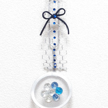 「あく取りお玉」が「サンキャッチャー風インテリア」に変身!笑