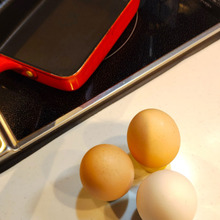 アレを使って「卵がコロリン~」のイライラを解消!