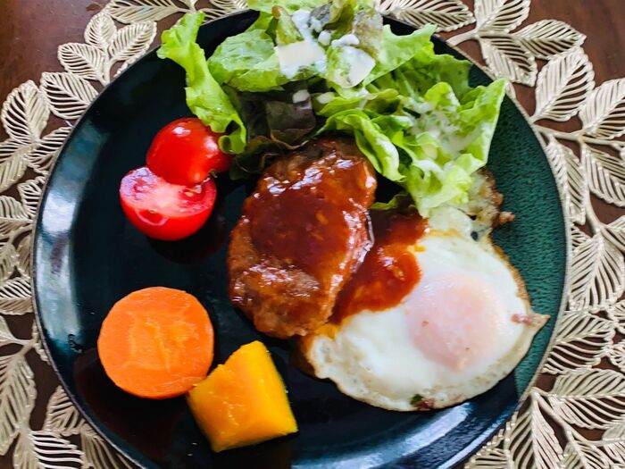 調味料はたったこれだけ!美味しいハンバーグソースの作り方!