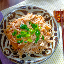 【ピリ辛コチュジャン味のえのき】火を使わずレンジで即完成~!