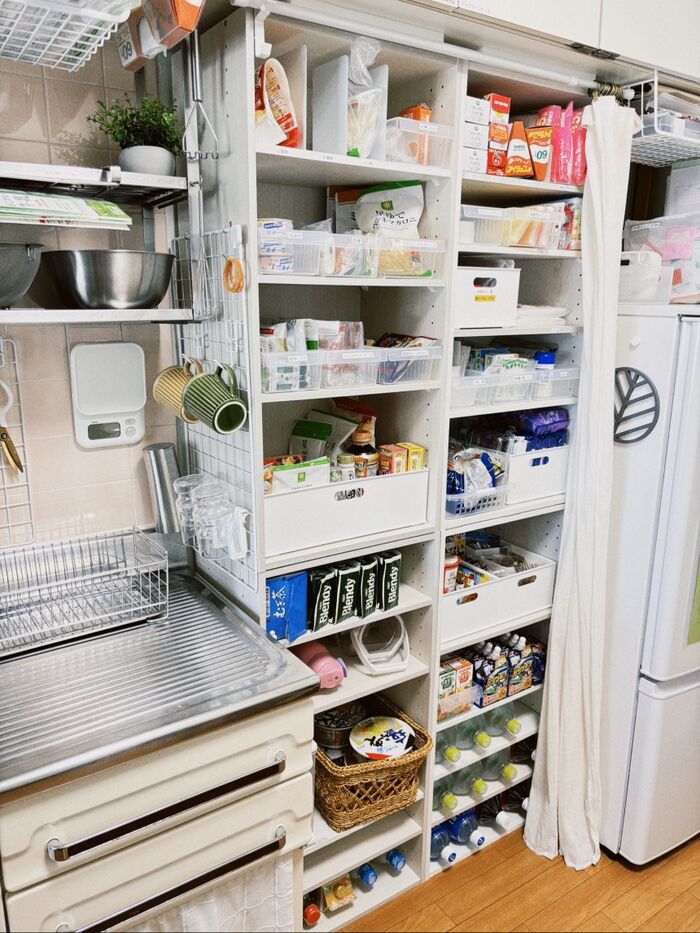 カラーボックスでパントリー風収納