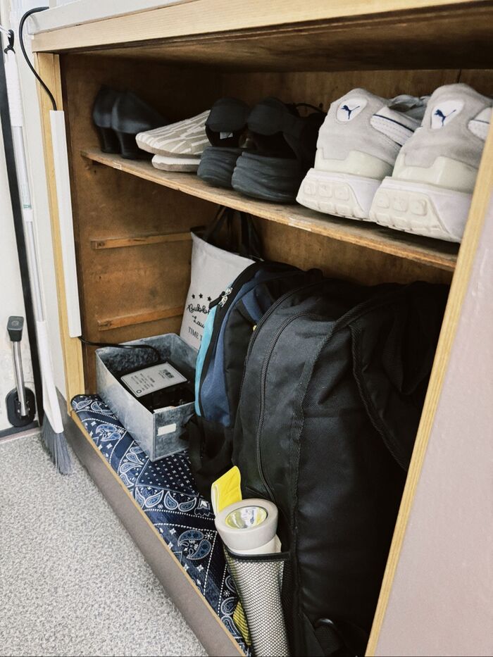 狭い玄関でもすぐ持ち出せる備え