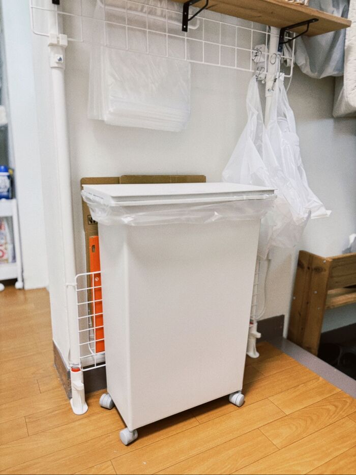 スリムなゴミ箱