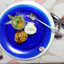 パッションフルーツ( Passion fruit)のあるbreakfast