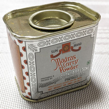 可愛すぎる缶ですが!中身は本場のインドのカレーパウダー