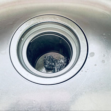 丸めて簡単!シンクに入れてぬめり取り