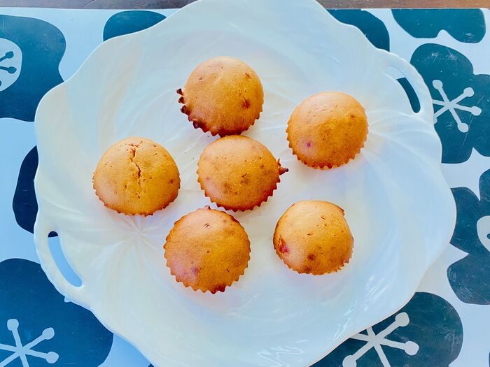 手慣れたもんですよ!分量は勘!そこそこ美味しいカップケーキ