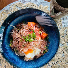 残ったもので贅沢なまぜそば