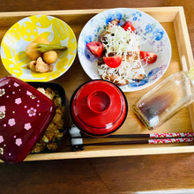 空いた焼肉のたれ瓶でドレッシングボトル