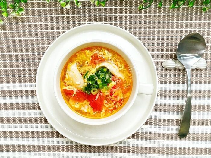 【トマトと鶏ささみのたまごスープ】便利な野菜だし使用!