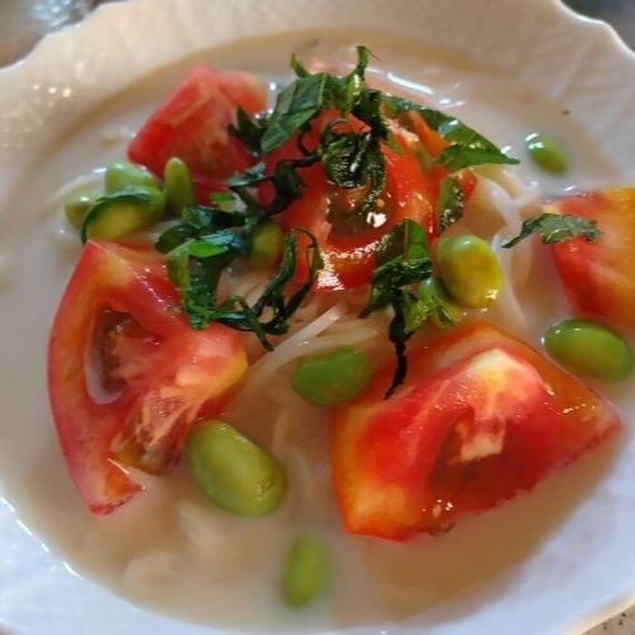 豆乳を加えるだけで栄養&満腹感アップ