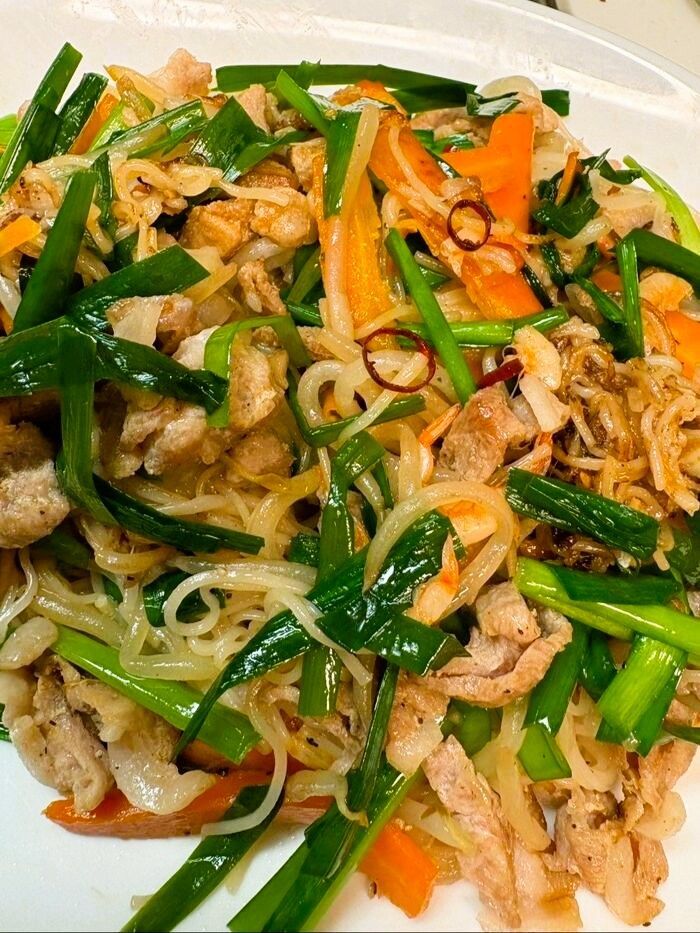 どこかエスニックな感じの<そうめんチャンプルー>
