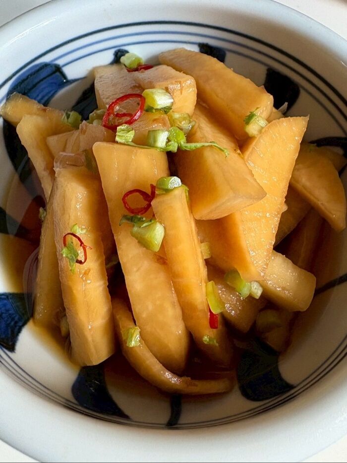 ちょっとつまむつもりが、これだけでご飯食べられます。