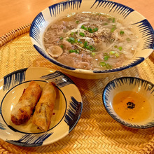 関西のテレビ、人間国産選出のベトナム南部の『フォー』を食べてみた!本場ホーチミンの味を味わえる!