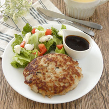 ハンバーグを作ろうと思ったらパン粉がない!代わりに「お麩」を使ったらバッチリでした