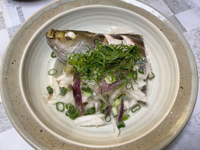 ご近所で天然魚クエスト イサキの湯煮
