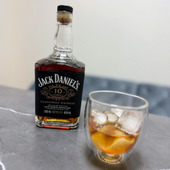 100年以上ぶりに復刻した特別なウイスキー「Jack Daniel’s 10Years Old」