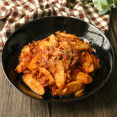 食べ応えバッチリ!「ごぼうのミートソース煮」