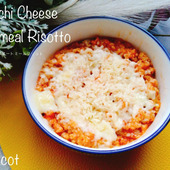 オートミールをご飯代わりに。キムチチーズオートミールリゾット