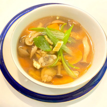 超簡単!あさりの出汁がきいて美味しい〜「あさりの剥き身スープ」