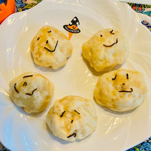 みんな喜ぶ!熱々の肉まんでハロウィン〜