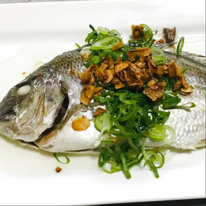 天然魚クエスト ☆ 鯛の酒蒸し ねぎ油ソース