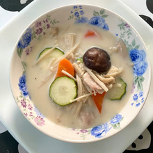 きのこで菌活!免疫力UP!「ミルク味噌スープ」で体もぽっかぽっか〜