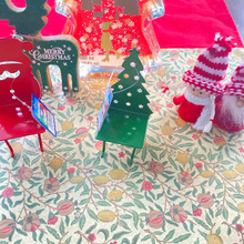 可愛い!思わず即買いしたミニサイズのクリスマスチェア