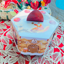 ギフトにもインテリアにも素敵!お家型スイートボックス