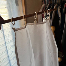 窓からの冷気をブロック