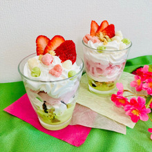 ひなあられ入り!ひな祭りパフェ