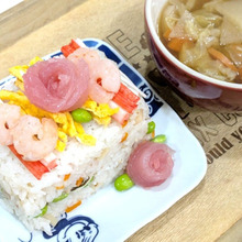 ケーキのような華やかな押しちらし寿司