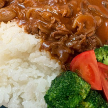 新玉葱の今だからこそハヤシライスです!