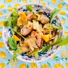 キャベツの大量消費に!フレッシュで美味しい鶏肉とレモン炒め