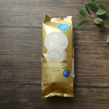 濃厚クリームにもちもち食感がたまらない!新食感のロールケーキ