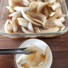 【簡単レシピ】ご飯のお供にも!新玉ねぎのマリネ