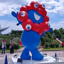 【アフター万博】今だけ!万博記念公園ローズフェスタでミャクミャクと記念撮影してきました!