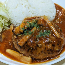 三國シェフのレシピを参考に!我が家の煮込みハンバーグ