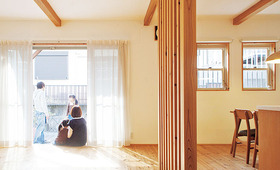 DIYでコストを抑え、オーダーキッチンの夢をかなえた家【DIY &建主参加の家づくり】