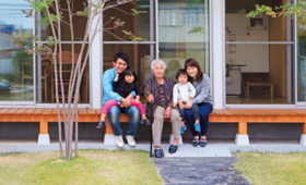 新しい二世帯住宅!祖母と孫世帯がひとつ屋根の下に暮らす家の間取り・プランニング実例