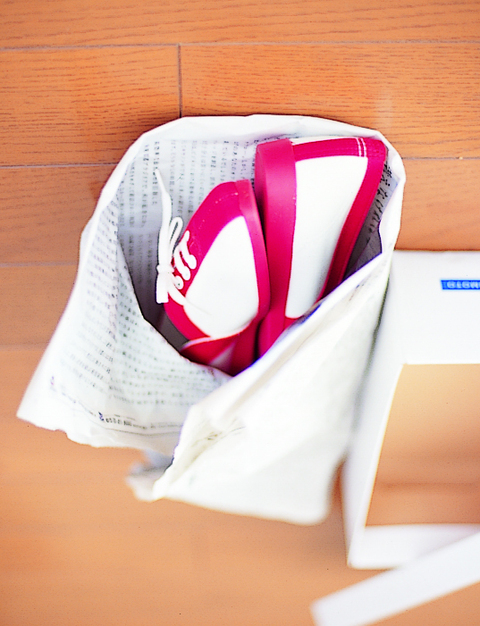 はかない靴は 新聞紙 箱収納で 暮らしニスタ はかない靴は 新聞紙 箱収納で 暮らしニスタ